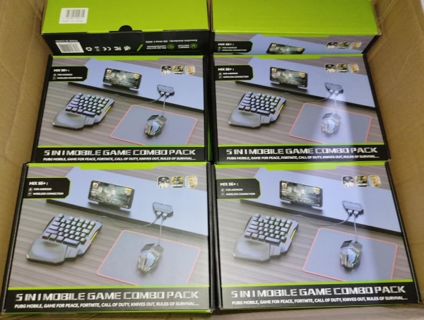 COMBO GAMER 5 EN 1 PARA CELULAR CQ-01